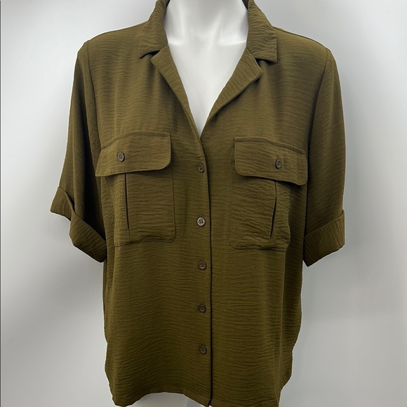 Worthington Green Boxy Button Down Shirt - Picture 1 of 4
